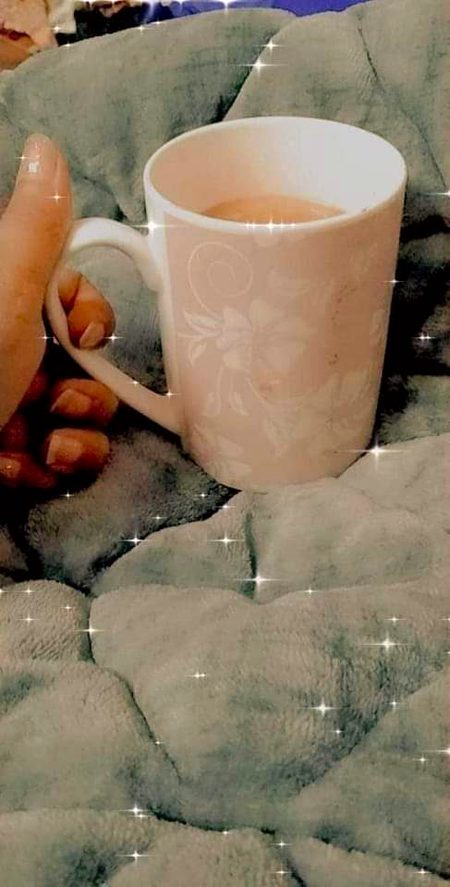 میری فطرت سنجیدہ ہوں ورنہ کیا نہیں میرے پاس سب سے زیادہ سکون ہے