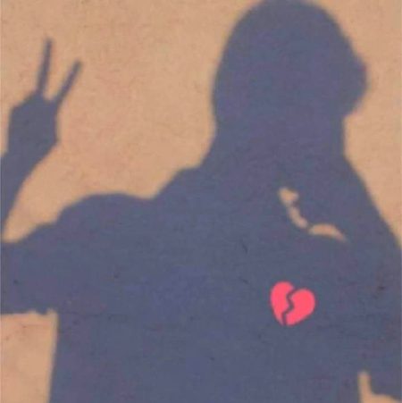 " اور پھر جب احساس ہی نہ ہو 
تو باتیں سب بیکار ہوتی ہیں! ۔ "🙂🖤
🩺