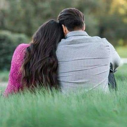 ×°•🌸🔥✨
" اور پھر لوگ بدلتے نہیں ہیں ، بس اُن کی زندگی میں ہم سے بہتر لوگ آ جاتے ہیں! ۔ " 💔🙂