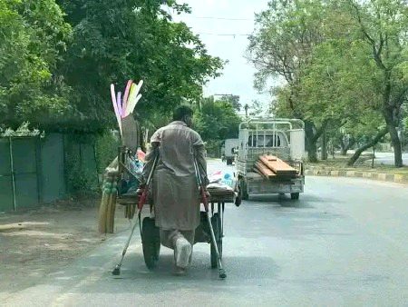 No caption 🥺🖤