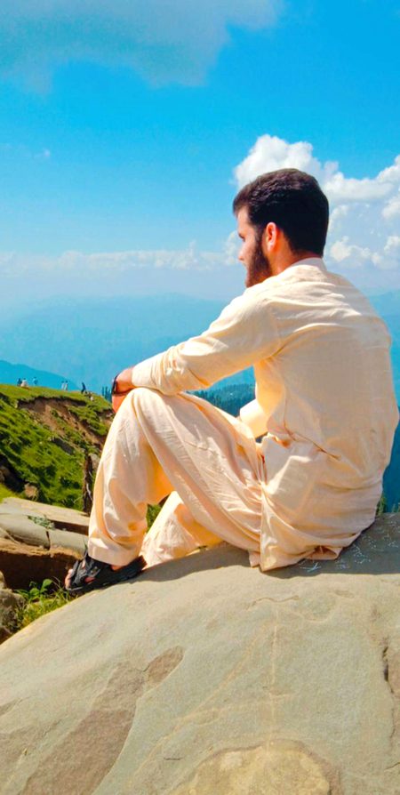 💔 بے وفائی کا دکھ نہیں مجھے 💕
💔 بس کچھ لوگ ایسے تھے جن سے امیدیں بہت تھی💔