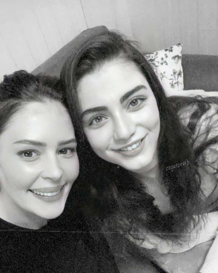 Turkish Celebs image