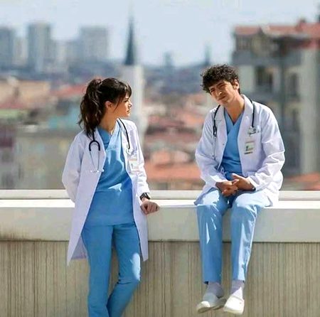 Turkish Celebs image