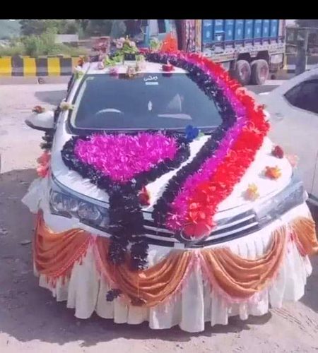 حکومت سے گزارش ہے کے یہ پھولوں والی کار پہ زیادہ ٹیکس لگائیں 🙄
آج پھر دو گاڑیاں دیکھ کے میرا BP لو ہو گیا  🙊🤒🤕🤭🤭