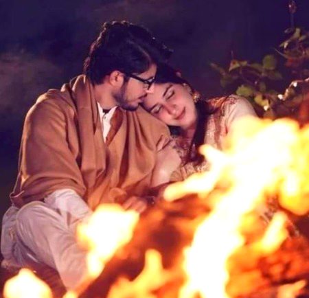 یاد آئیں گی ایک دن تمہیں یہ عنایتیں بھی___!!!
ہمارا قیمتی ہو کر بھی، تیرے لئے مفت ہو جانا_
 😍