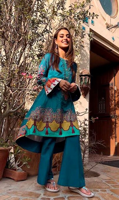 Pakistani Celebs image