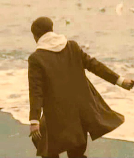 مجھے اپنی نرم مزاجی چھوڑ کر تلخ ہونا پڑا
 کچھ رشتوں نے اذیت دینے کی حد کر دی تھی🖤🍂