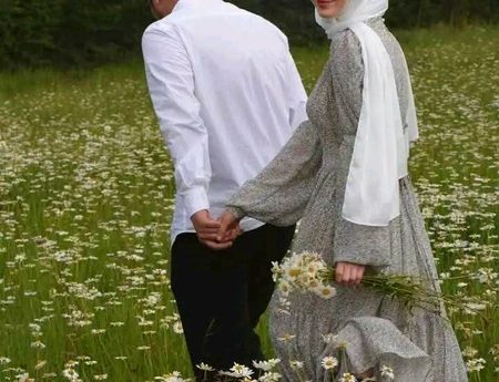 تم وہ ہو جس کے لئے سکون برباد کر لیا جائے اور ملال تک نہ ہو 🩷