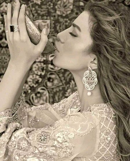 Beautiful People image