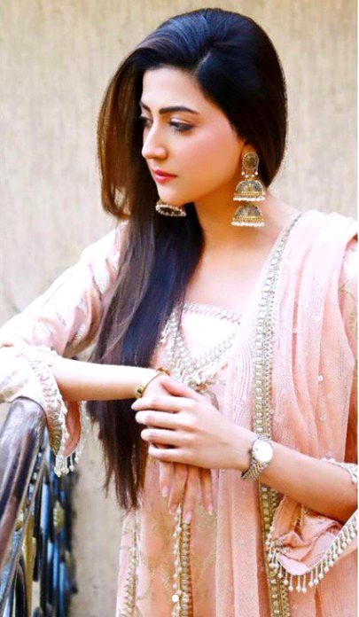 Pakistani Celebs image