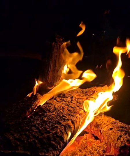 دُوری بھی بعدِ وصل قیامت ہے اِک خلشؔ 
تنہائی دے خُدا نہ کبھی قربتوں کے بعد