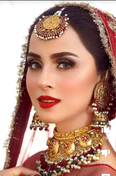 Pakistani Celebs image