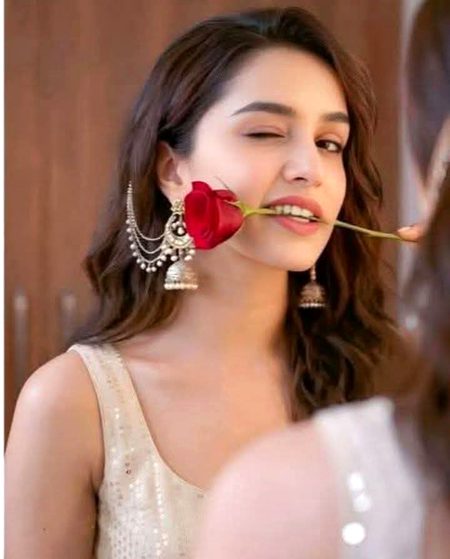 Beautiful People image