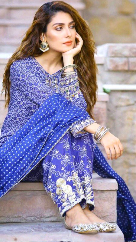 Pakistani Celebs image