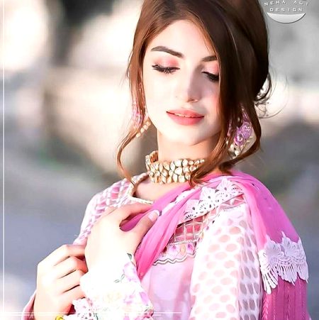 Pakistani Celebs image