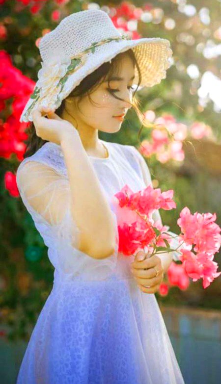 Beautiful People image