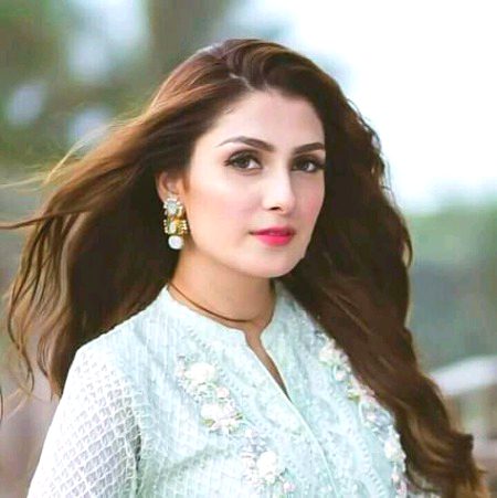 Pakistani Celebs image