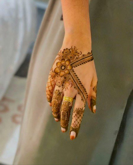 Mehndi Design image