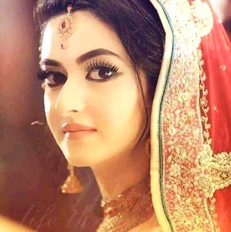 Beautiful People image