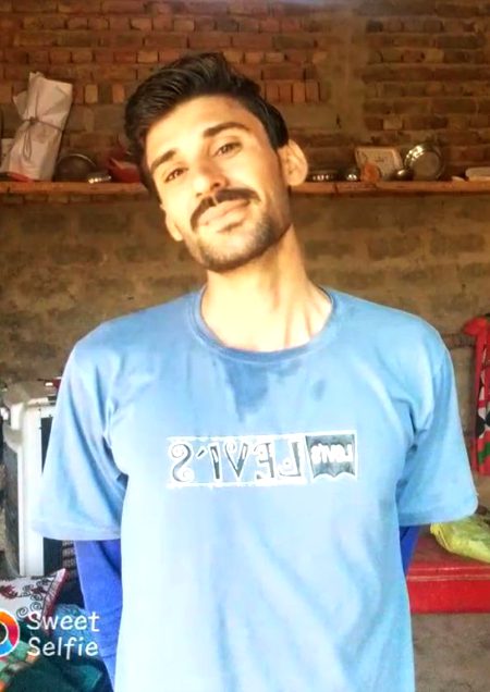 .q2 Hi All kaise ho aap sub aur follow to follow 🥰