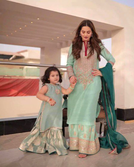 Pakistani Celebs image