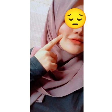 زخم ایسے تھے کہ سورج کو مسیحا پاکر
دھوپ میں بیٹھ گئے برف کی صورت والے.....❤️