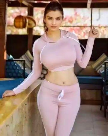 Beautiful People image