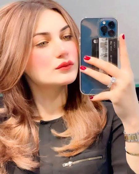 Beautiful People image