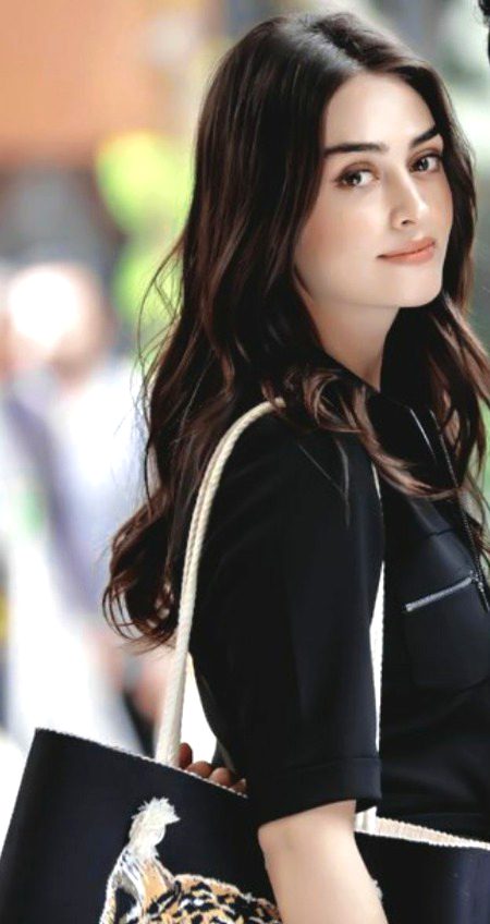 Turkish Celebs image