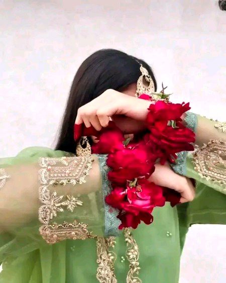 Beautiful People image
