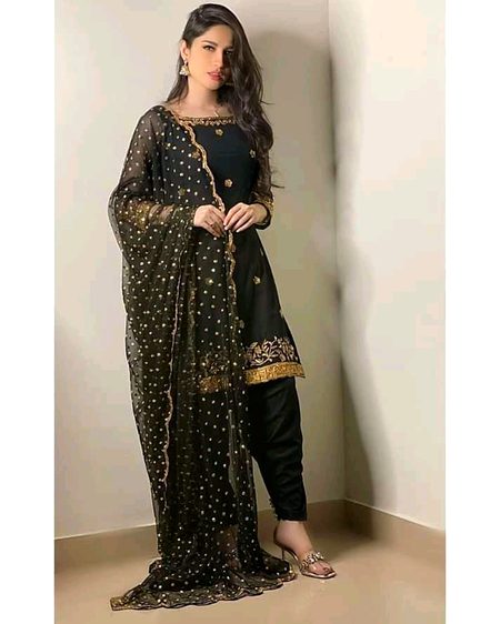 Pakistani Celebs image