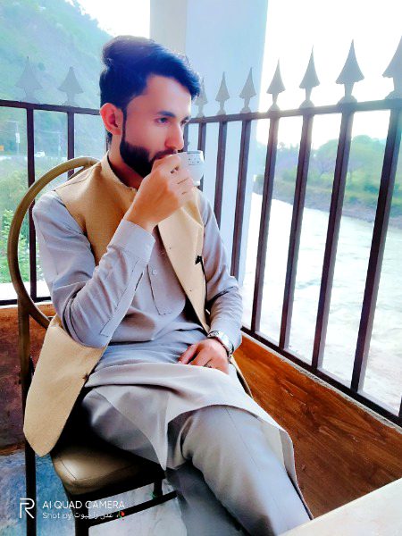 اور پھر چائے پیتے وقت
☕️😉☕️
جو آپ کو یاد آئے وہی اہم ہے❤️🥀