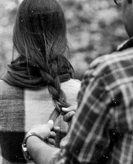 دنیا کے بازار میں
زندگی کا سب سے قیمتی سکہ اگر کوئی ہ🥀 تو وہ 
"محبوب کا ساتھ" ہے🔥 Mahii 💔