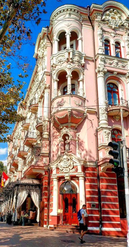 BEAUTIFUL STRUCTURE 🥀