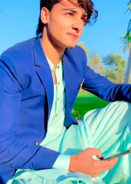 Beautiful People image