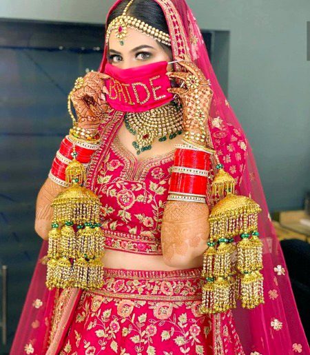 Na g na 
Hum lrkiya Mr jaein gi pr covid Mei shadi ni krein gi 🙈🙈