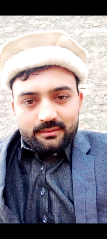 ❤️کبھی کبھی دل کرتا ہے چیخوں 
چلاؤں روؤں اور مرجاؤں😔Umar