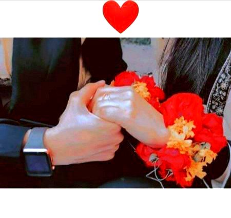 میں جی تو لوں گا اب تیرے بغیر لیکن سن سانس کھینچنے اور لینے میں فرق ہوتا ہے۔ ⚔️🖤