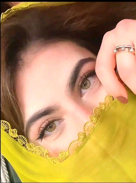 Beautiful People image