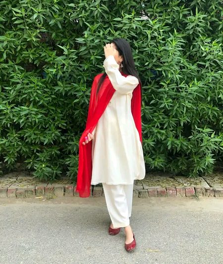 Beautiful People image