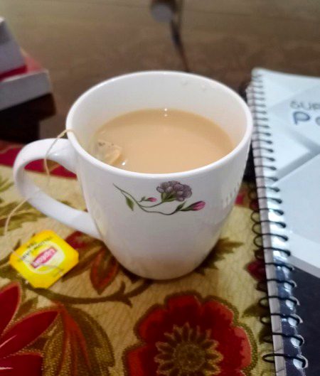 چائے وہی جو چاہ کے ساتھ ہو__اور شام وہی جو کبھی آپ کے ساتھ ہو___🔥🔥