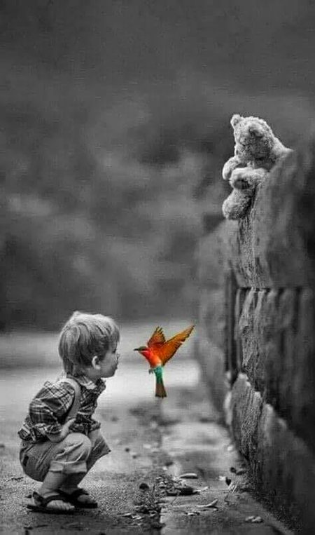 ﺍﺏ ﻣﺠﮭﮯ ﮐﭽﮫ ﻧﮩﯿﮟ ﺍﭼﮭﺎ ﻟﮕﺘﺎ
ﮐﺴﯽ ﺑﭽﮯ ﮐﯽ ﺷﺮﺍﺭﺕ ﺑﮭﯽ ﻧﮩﯿﮟ