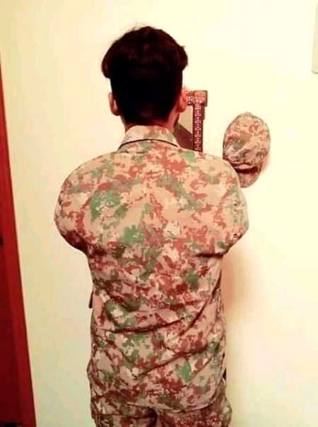 Main Jazab Kar Loon Sari Thakawatian Teri,
To Ik Baar Mere Bazuon Main Aa to Sahi.
Prince.d5