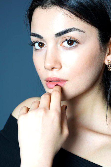 Turkish Celebs image