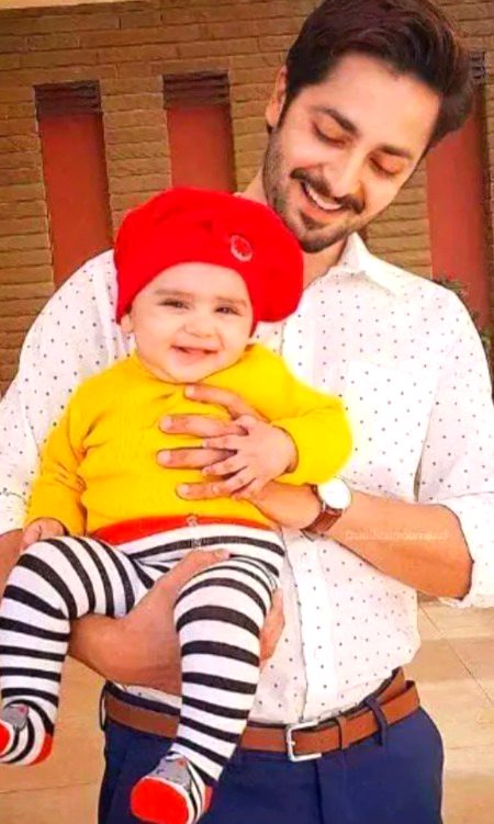 Pakistani Celebs image