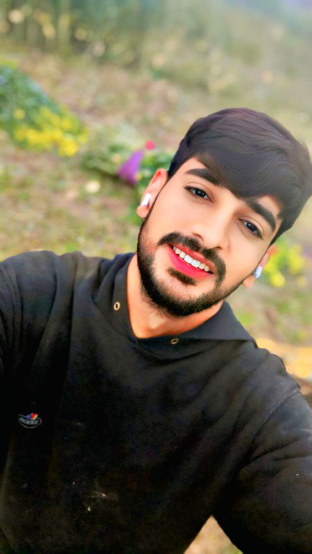 Beautiful People image