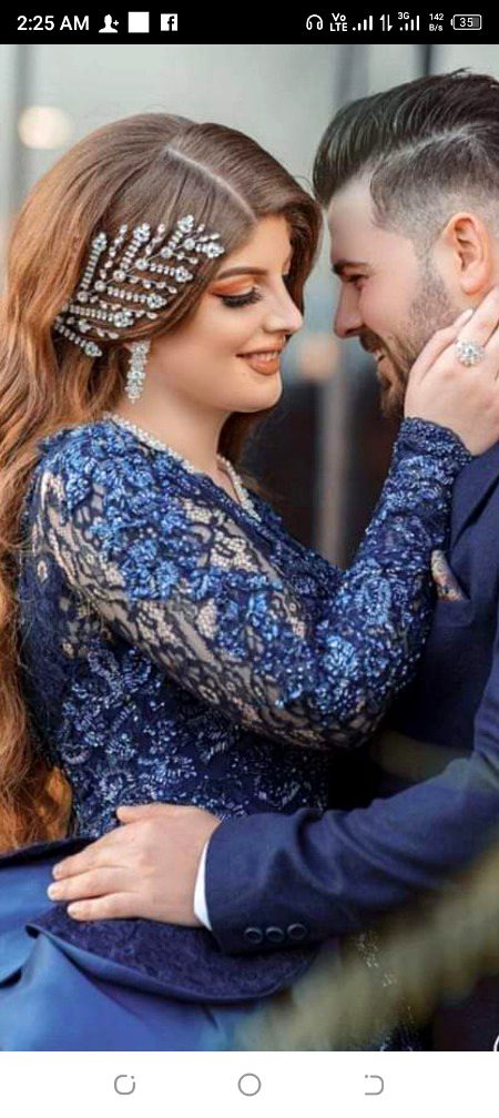 :اپنی روح کا لباس بھی تجھے دے دوں🥀
تو مجھ میں رہنے کا فیصلہ تو کر🔥 Mahii 💔
