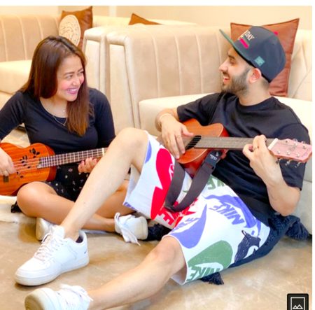 ShOo Cuty couple nEhU RoHan😍😍