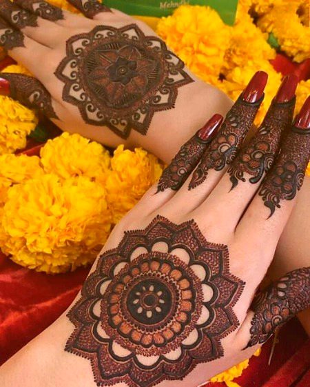 Mehndi Design image