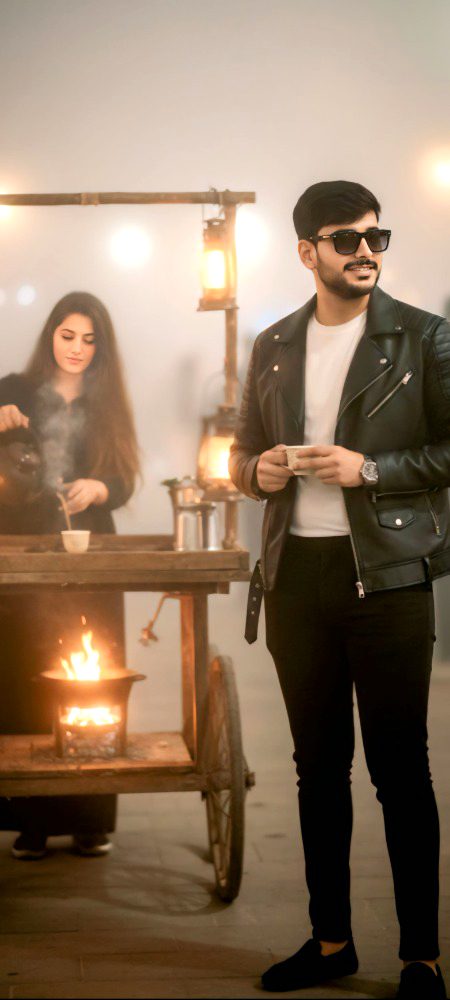 _کچھ نہیں بدلے گا یہاں میرے بن_
_دو چار لوگ روئیں گے دو چار دن_
_چل چھوڑ دنیا کی بے رخی اے دل_ 
_آخر مجھ کو جانا ہی ہے ایک دن_
> *๑§.⏜.ค๑*